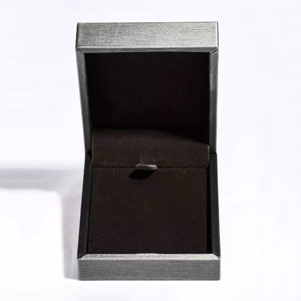 d8c3f4a5-8fd7-4e50-afff-61d3e09e92b2-Max-Origin